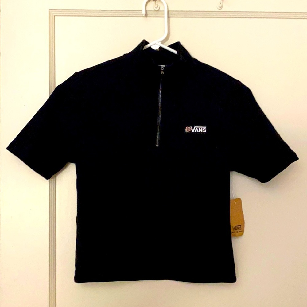 NWT Vans black zip crop top size: M